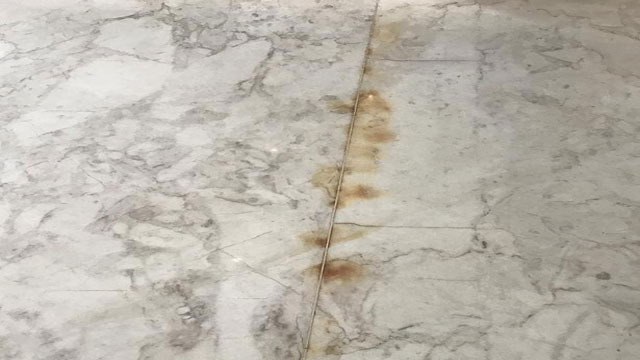 白色石材氧化發黃